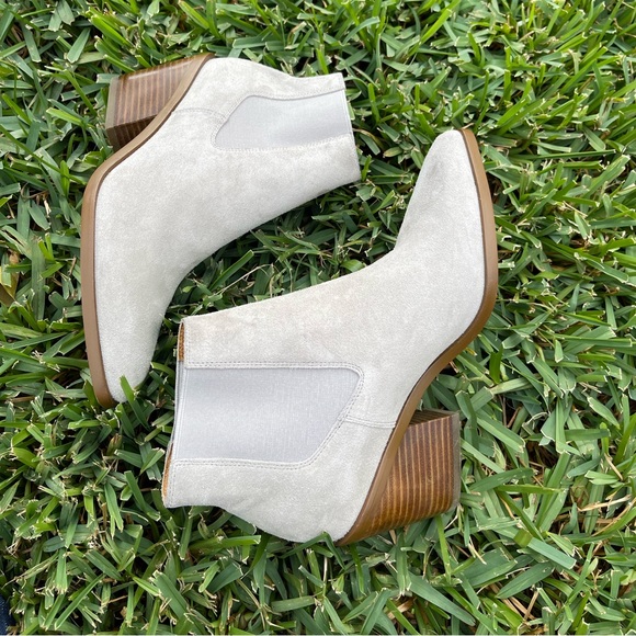 - RAG & BONE Razor Light Grey suede leather Chelsea boot size 37 - Picture 10 of 14